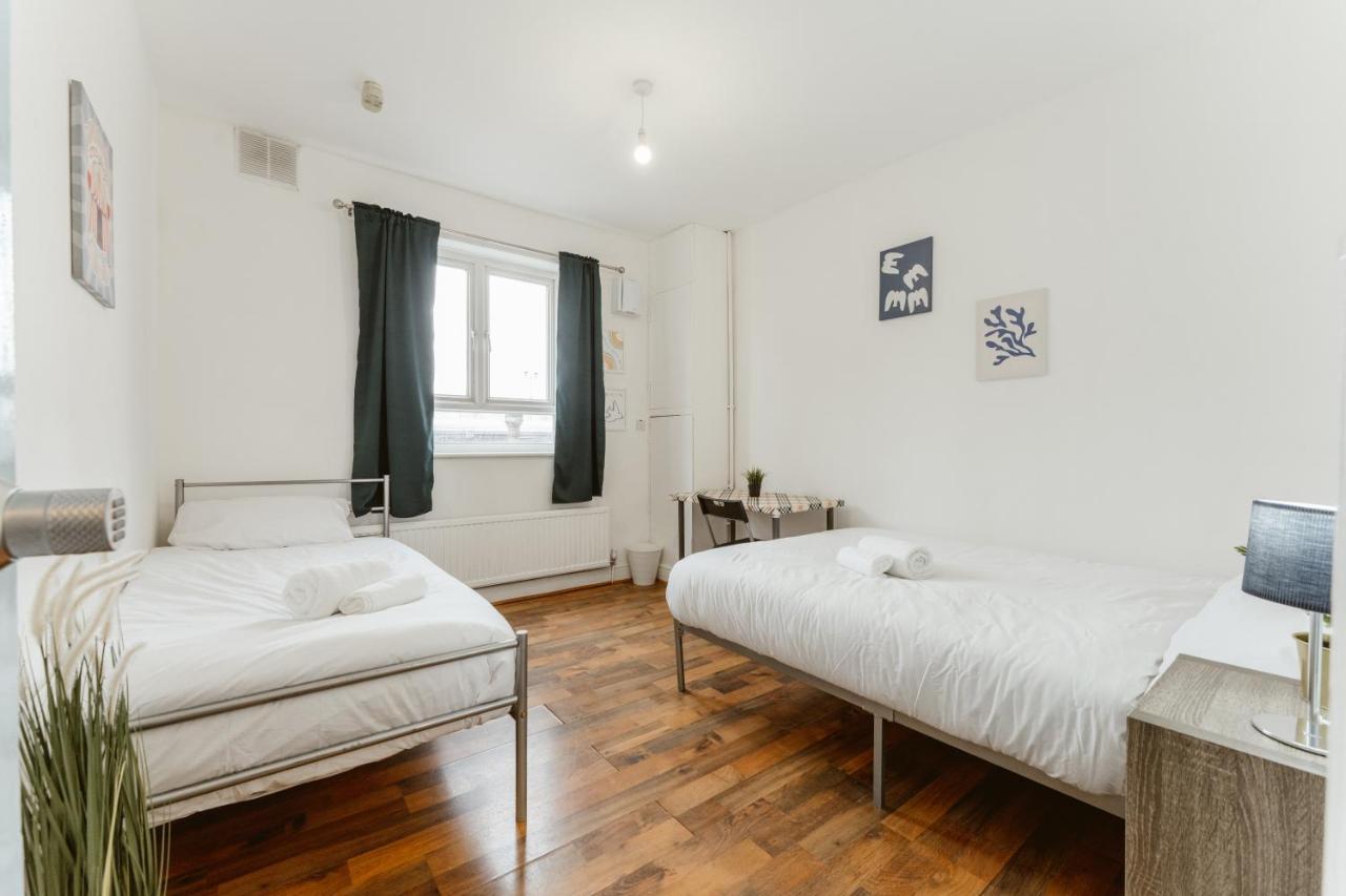 Upton Park Bedrooms 25 Min To Central ลอนดอน ภายนอก รูปภาพ